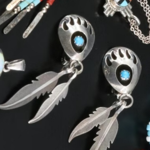 Estate Bear Paw Sterling Silver Turquoise Dangle Earrings - Picture 1 of 3